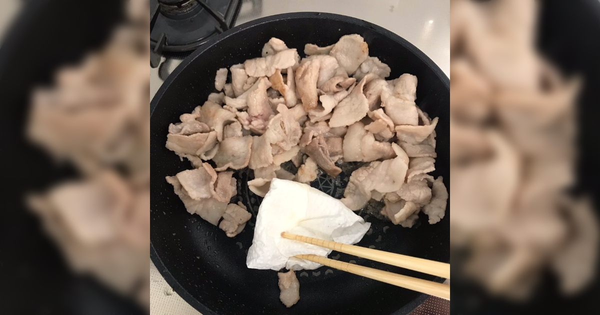 お肉のカロリーや脂を減らしたい場合はむしろ油を引いて炒めた方が良いらしい「脂は油に溶ける性質がある」 - Togetter