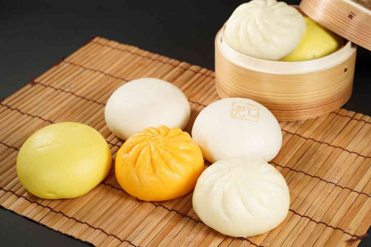 ファミマ、「中華まん」を刷新 具材や味付けを見直し、今年もレジ横に登場