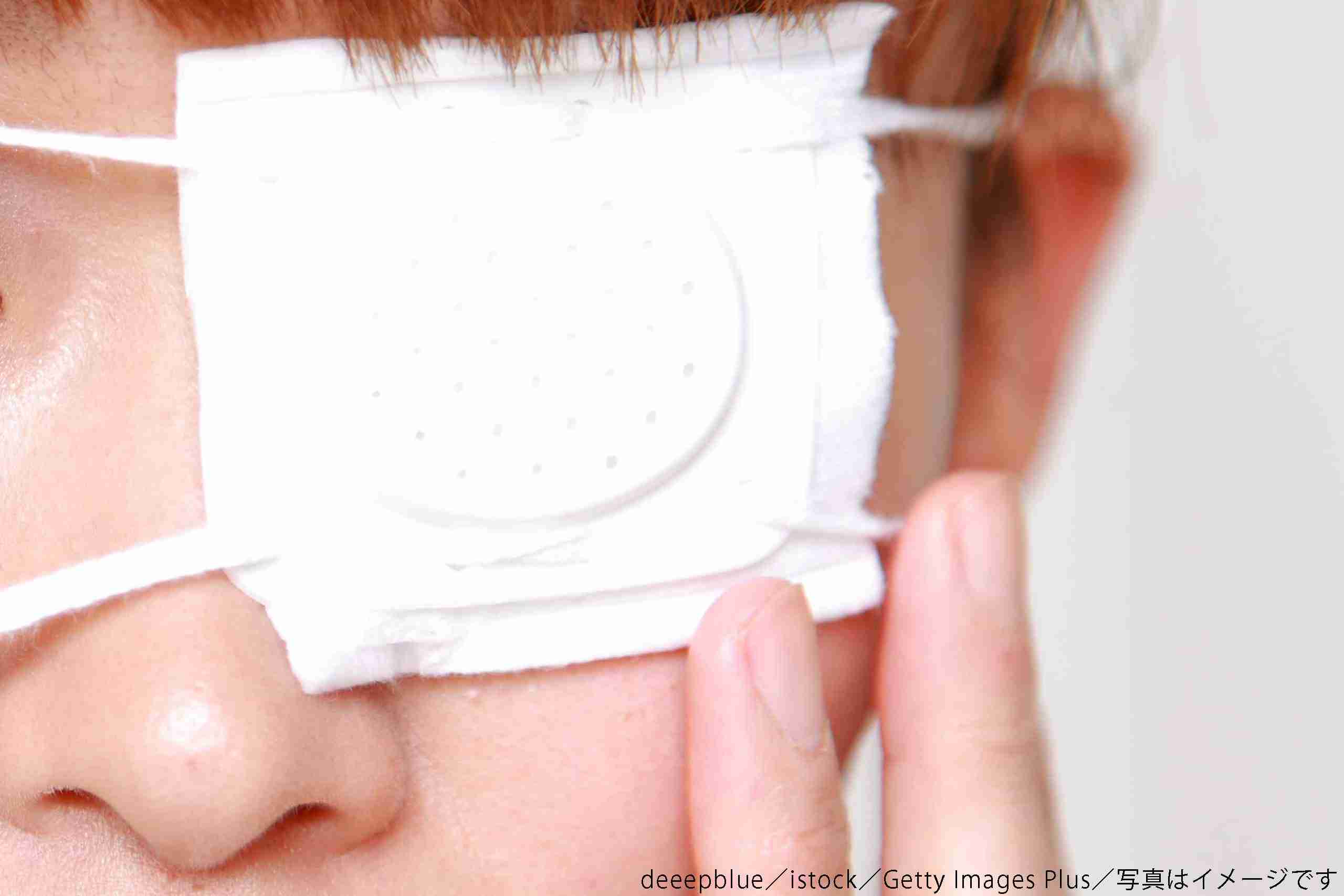 失明した18歳女性が親切な男性と出会い…　手術成功で超イケメンと知り大感激 – Sirabee