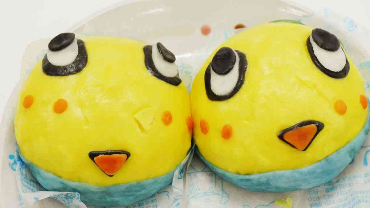 ファミマ、「中華まん」を刷新 具材や味付けを見直し、今年もレジ横に登場