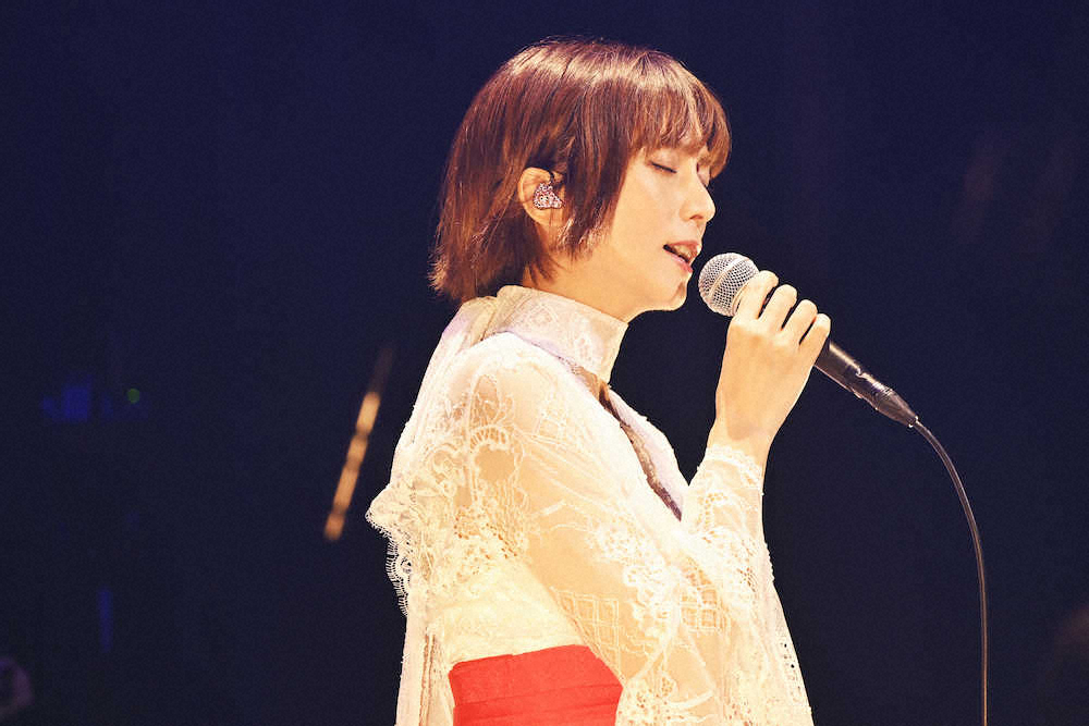 柴咲コウ　巫女風衣装で11曲熱唱、41歳誕生日の前に3年ぶり有観客ライブ― スポニチ Sponichi Annex 芸能