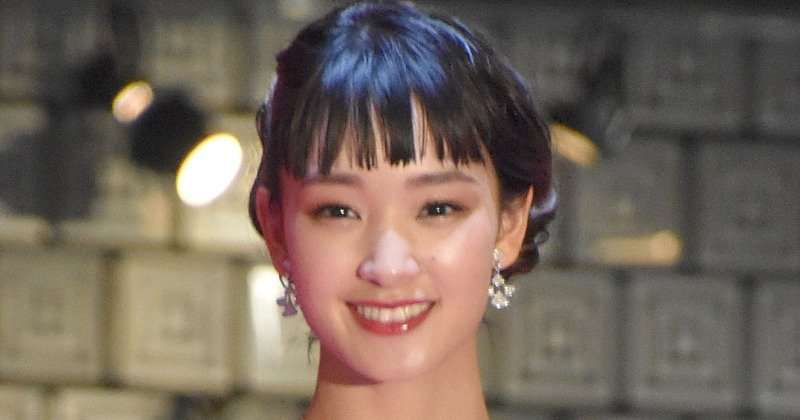 剛力彩芽、10年以上前のショットに反響　「天使の彩芽」「透明感半端ない」「ロングもカワイイ」 | ORICON NEWS