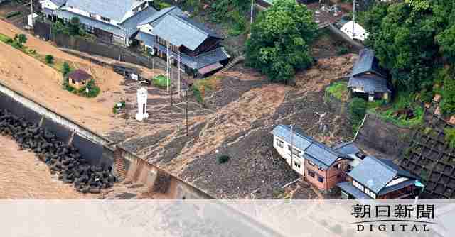 関西と北陸の「大動脈」が寸断、物流に影響　福井で土砂崩れ相次ぐ：朝日新聞デジタル