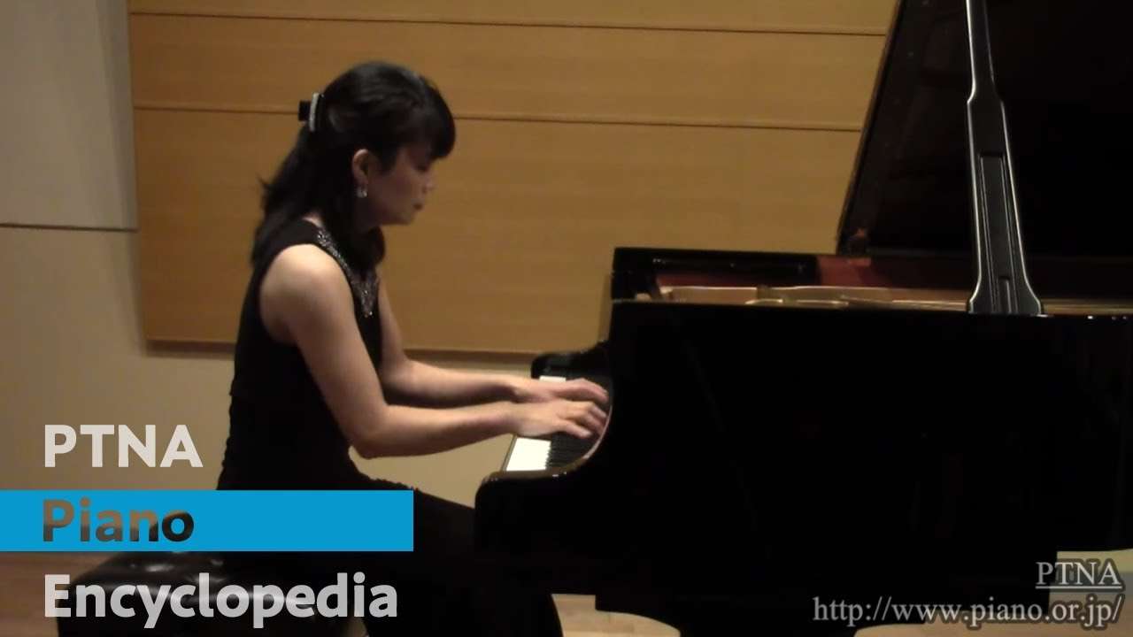 ショパン: ワルツ第1番　変ホ長調　「華麗なる大円舞曲」,　Chopin, Frederic／Grande valse brillant　Op.18,CT207 Pf.萬谷衣里:Mantani,Eri - YouTube