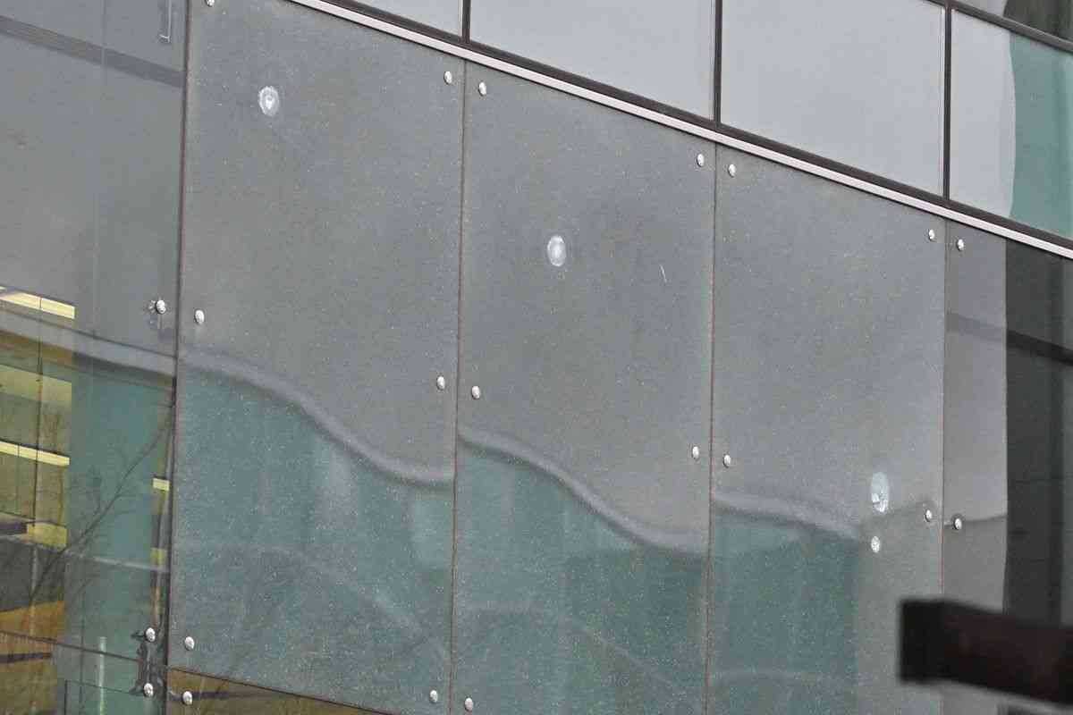 キャンベラ空港で発砲　男拘束、利用客ら避難（豪）