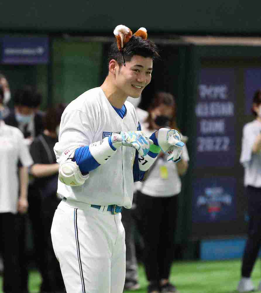 【日本ハム】新庄剛志監督、来季続投が決定 常識にとらわれない采配などを球団が評価