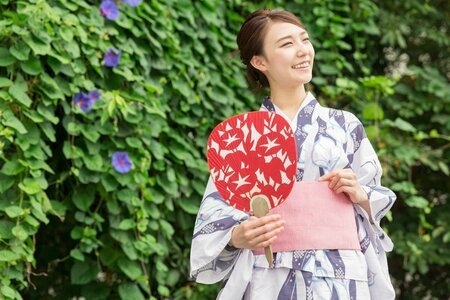 「夫の年収が1000万円」でも約6割が共働き【30～50歳代】夫の年収別に共働きか、専業主婦かをみる（LIMO） - Yahoo!ニュース