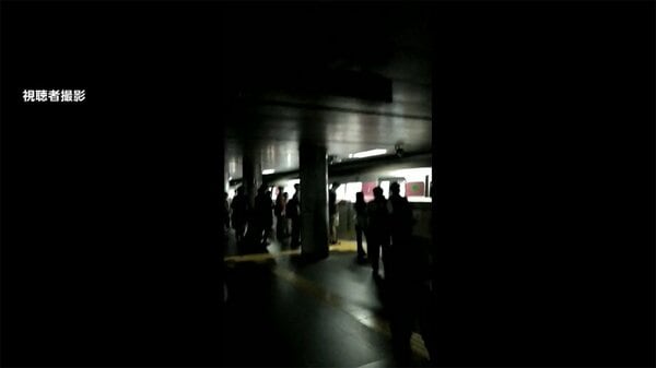 地下“最大49メートル”で停電トラブル　大江戸線“突然の暗闇”でパニック｜FNNプライムオンライン
