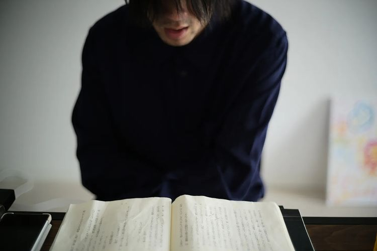 山田裕貴、無精ひげ&ボサボサヘア まるで破壊神? “無”になった、すごみを感じる写真を公開