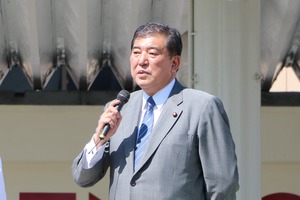 加藤健の「天を回せ！ ロビー活動で挑む」 : 石破茂氏の北朝鮮ハニートラップ報道