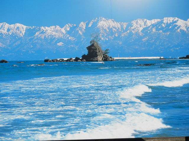 【能登半島国定公園　雨晴海岸】アクセス・営業時間・料金情報 - じゃらんnet