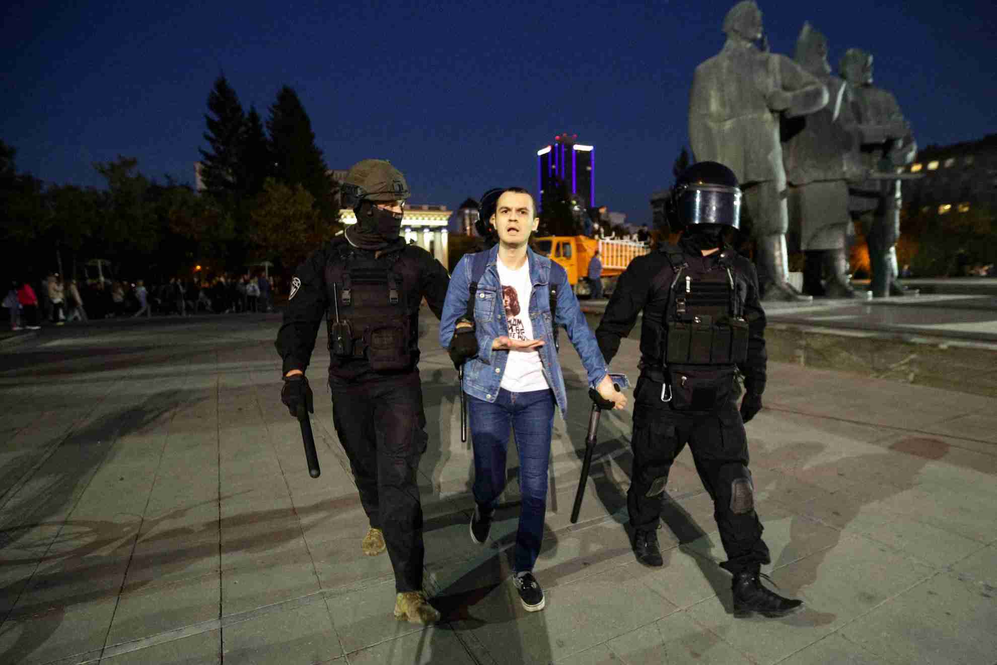 “プーチン側近”の娘殺害に反プーチン勢力が犯行声明