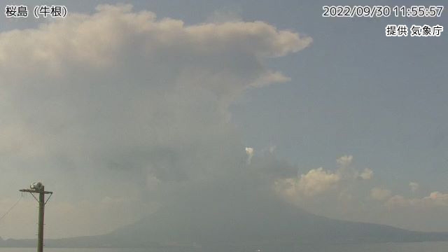 桜島で爆発　噴煙２８００メートル　やや多量の噴煙が南東へ　肝付町まで降灰予想（MBC南日本放送） - Yahoo!ニュース