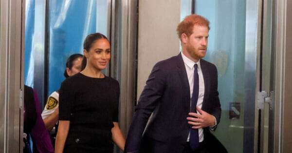 ヘンリー王子＆メーガン妃が英国到着も王族と面会なし　原因は米誌での王室批判