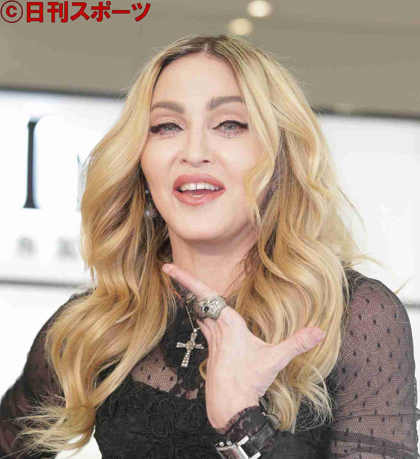 マドンナ、後悔した人生の選択問われ「結婚。２回とも」と即答　92年の写真集は「おすすめ」（日刊スポーツ） - Yahoo!ニュース