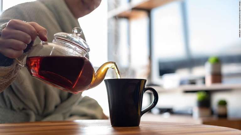 「１日２杯以上の紅茶で長生き」の新たな研究結果　英データベースから - CNN.co.jp