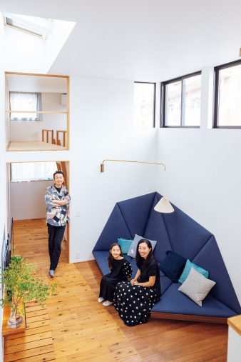 アンガールズ田中が驚いた！間口3mの細長い敷地をフル活用した住まい