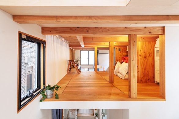 アンガールズ田中が驚いた！間口3mの細長い敷地をフル活用した住まい