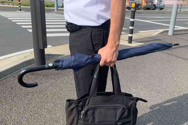 「雨傘OK、日傘NG」小学校の“ダブスタ” 熱中症防げるのに…