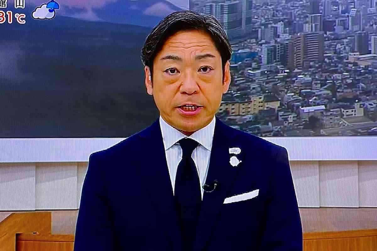 香川照之 まだあった夜の失態！パンツ一丁でカマキリポーズ、失禁でクラブ出禁、大和田常務そっくり命令調暴言