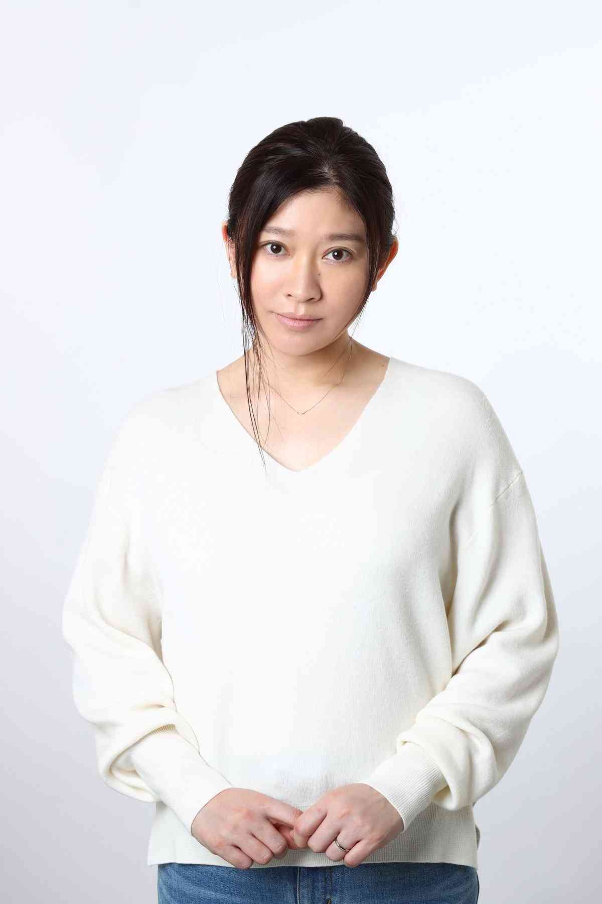 篠原涼子、目黒蓮の“母親役”に 手話での演技に初挑戦「せりふの奥にある思いを表現できたら」