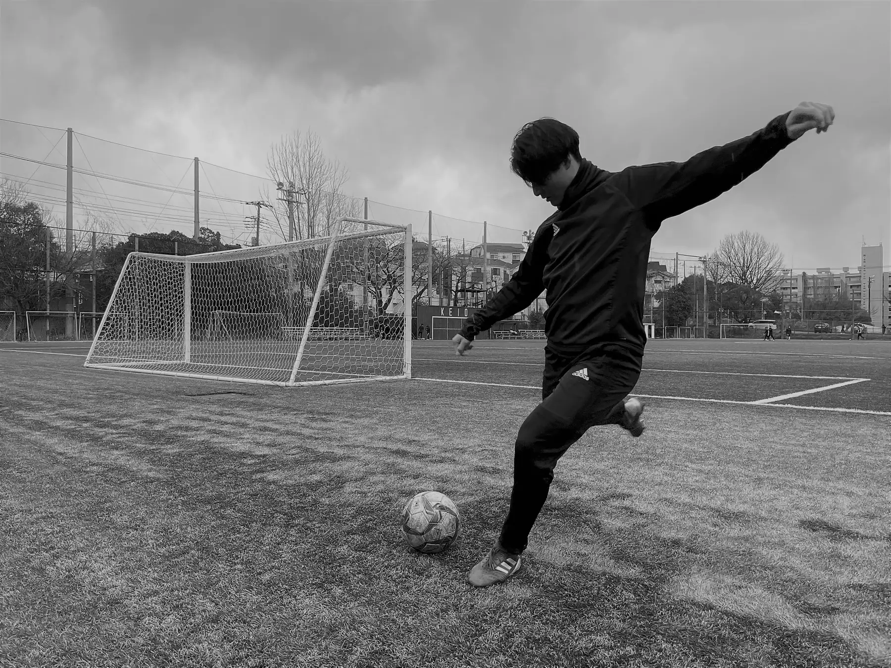 プロサッカー選手・溝渕雄志がこだわったスポーツにも最適な日焼け止めクリーム | IGNITE（イグナイト）