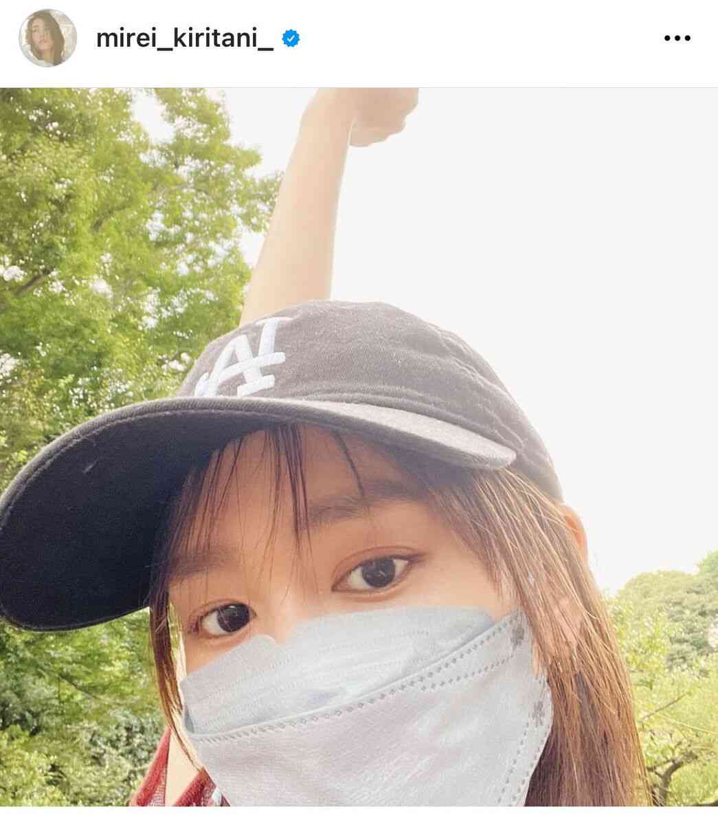 桐谷美玲、久々！野外オフショットとともに「新しいチャレンジに向けて色々やってます！」と近況報告 : スポーツ報知