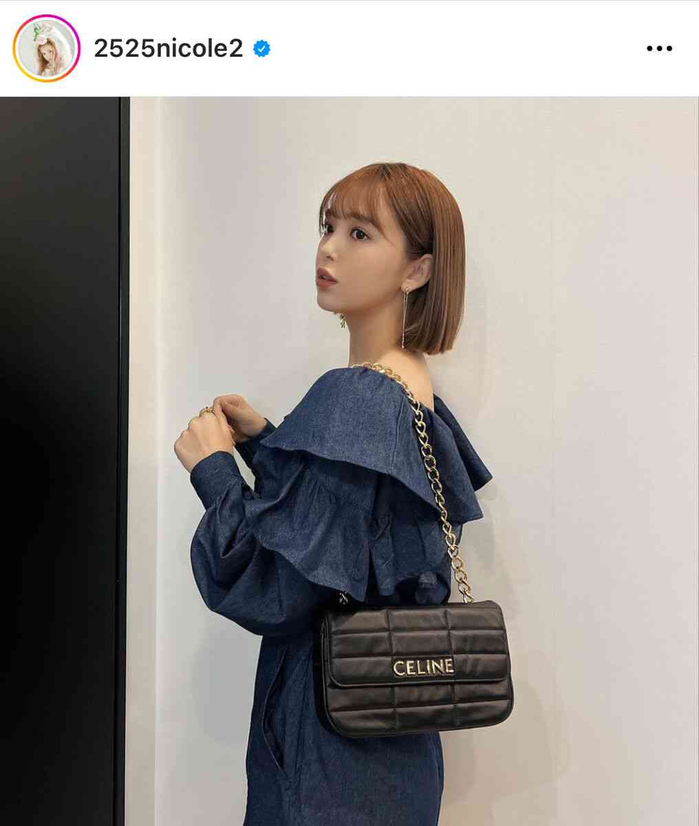 藤田ニコル、秋の私服ショット公開　セリーヌの新作バッグたまらん　「めちゃかわいいね」とファン歓喜