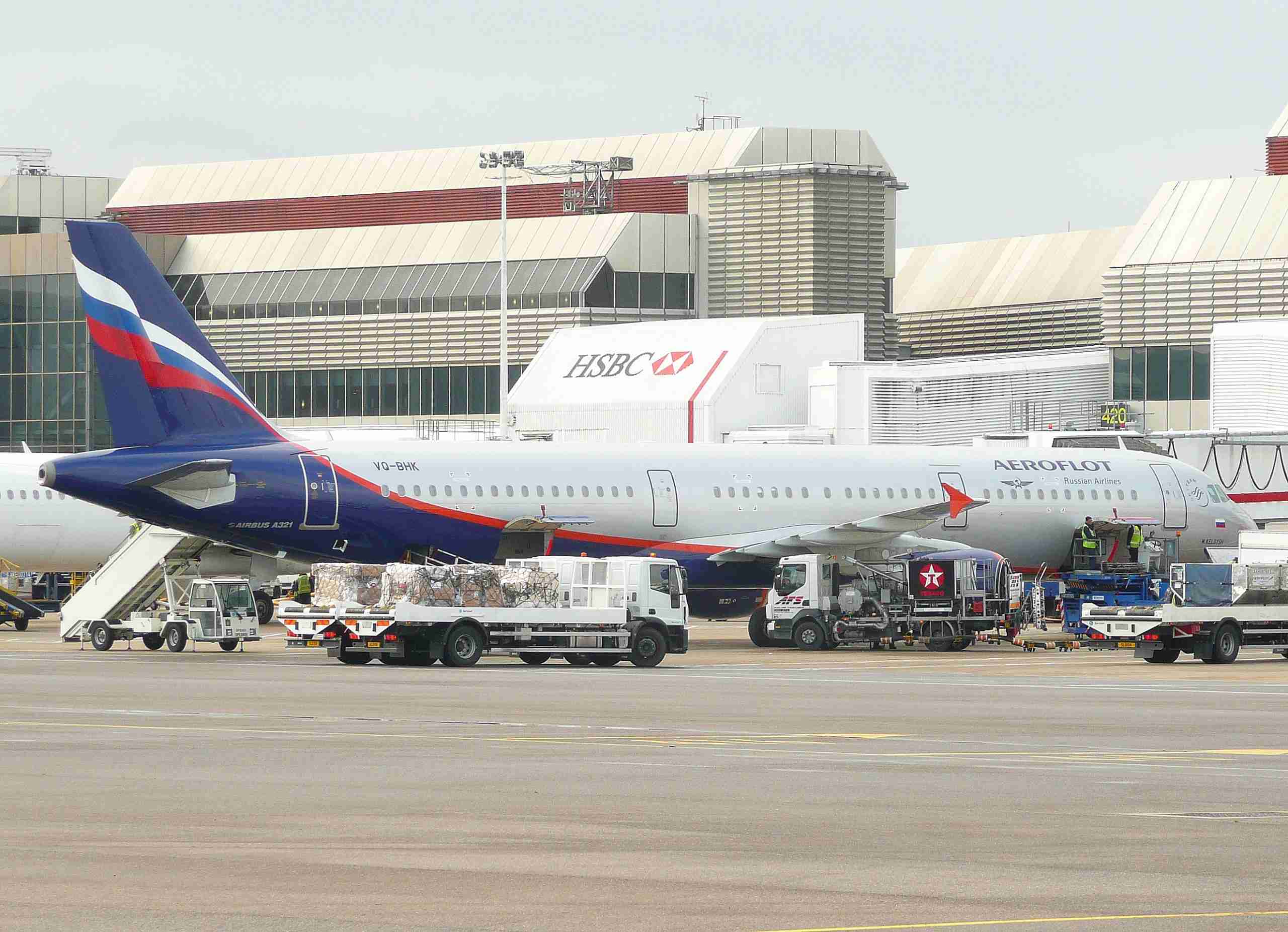 BREAKING Russian airlines ordered to stop selling tickets to Russian men aged 18 to 65 - AIRLIVE