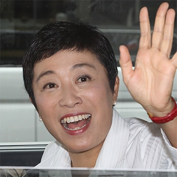 逮捕者26人の「関西生コン」は「辻元清美」のスポンサーだった!? | デイリー新潮