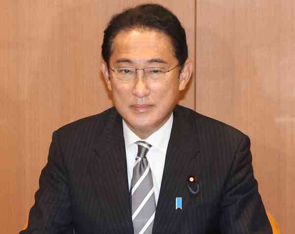 岸田首相がエリザベス英女王の国葬参列検討…ネットでは批判的な意見続出
