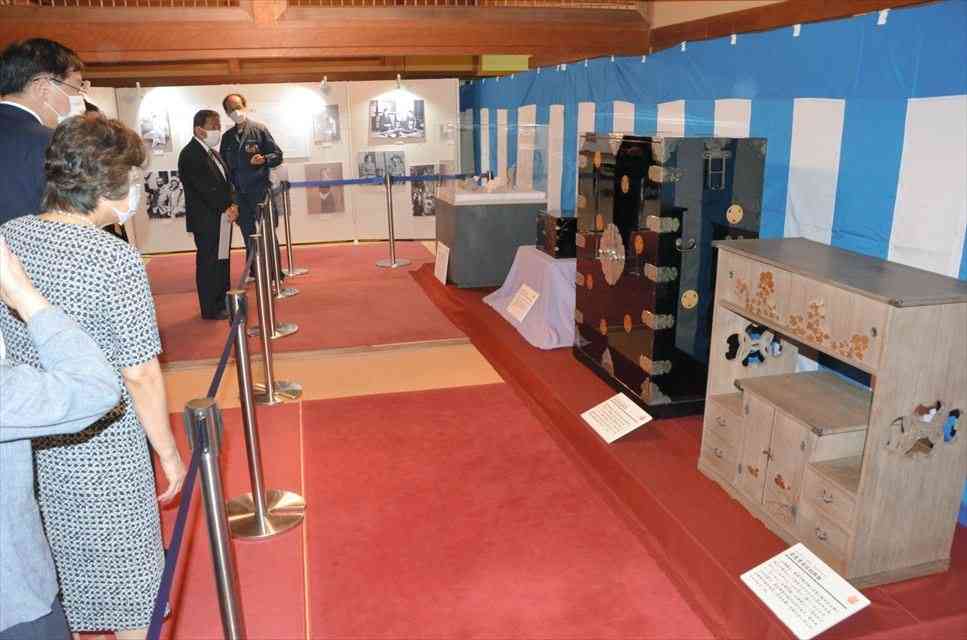 秩父宮妃勢津子さまの遺贈品一般公開　２５日まで、福島県会津若松市（福島民報） - Yahoo!ニュース