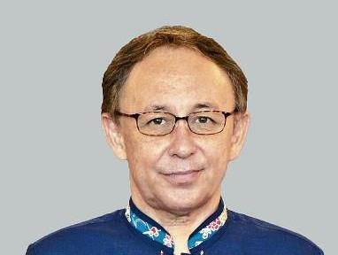 沖縄知事選、現職・玉城デニー氏が再選確実…前宜野湾市長ら新人２人破る : 読売新聞オンライン