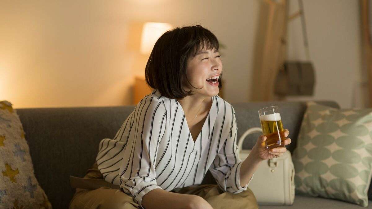｢毎晩1人で酒を飲む｣なんてあり得ない…日本の｢晩酌文化｣が海外から不思議がられるワケ ｢日本人はお酒を飲むのに理由が要らない｣ | PRESIDENT Online（プレジデントオンライン）