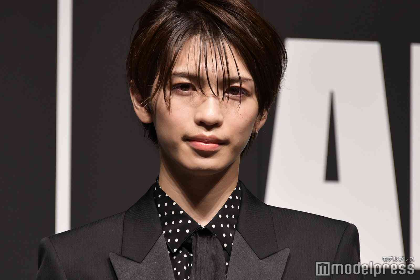 岩橋玄樹、デコ出し＆投げキッス動画公開でファン悶絶「可愛すぎて何回も動画見ちゃう」