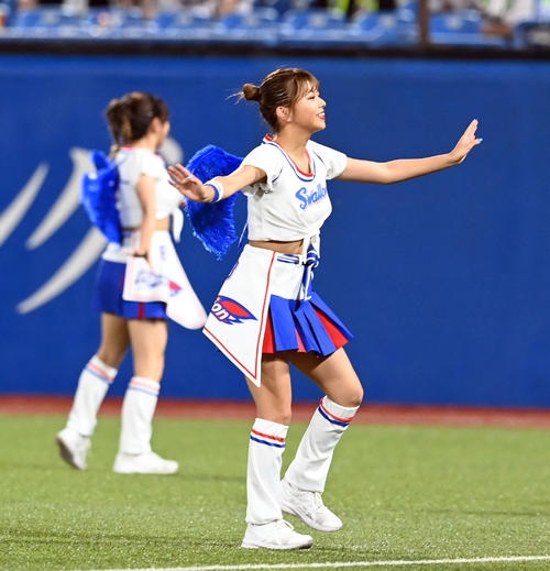 人気低迷の日本ハム救った「きつねダンス」羨む声　“二匹目のどじょう”狙う球団も続出か