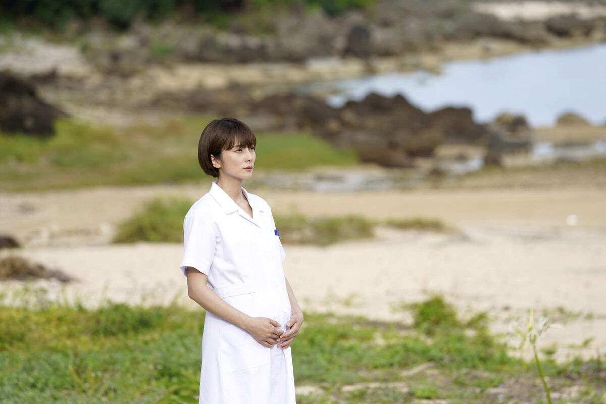 柴咲コウ、映画「Dr.コトー診療所」でコトー先生と結婚＆妊娠「あうんの呼吸のような安心感」…初の妊婦役