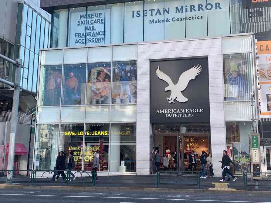 「アメリカンイーグル」が本格再上陸　実店舗が約3年ぶりに復活