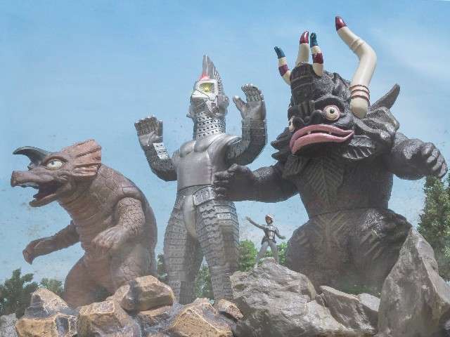 怪獣好きなひと集合!