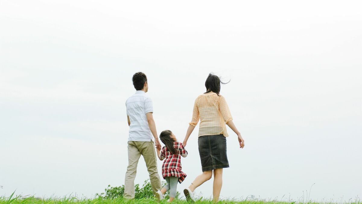 ｢子どもをもう1人ほしい｣という希望が打ち砕かれている…日本の少子化が加速する根本原因 ｢若者が結婚しないから｣が理由ではない | PRESIDENT Online（プレジデントオンライン）