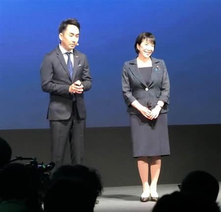 マイナンバーとＬＩＮＥ連携　高市総務相「行政窓口を身近に」と期待 - SankeiBiz（サンケイビズ）