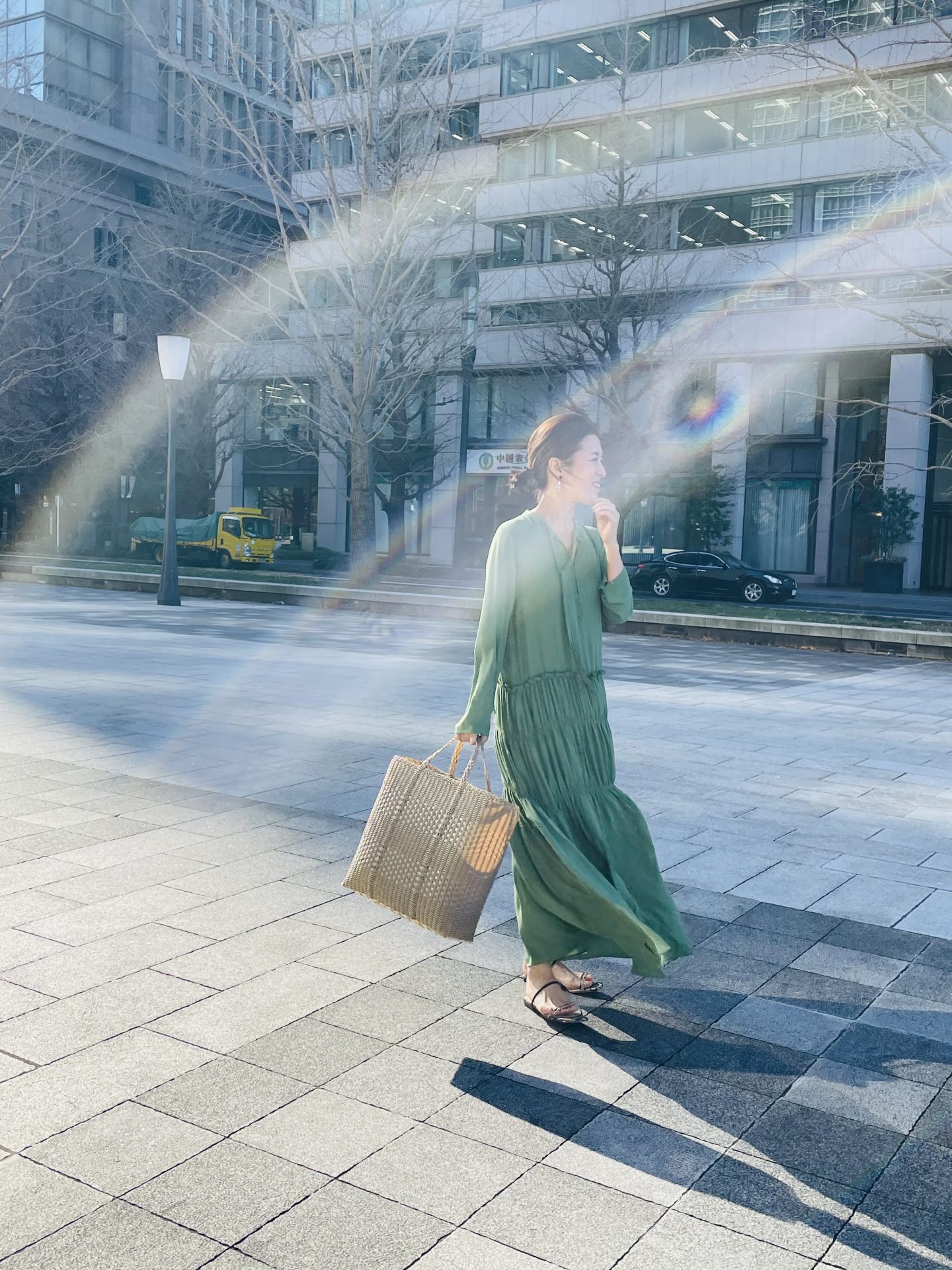 虹龍に守られた、 早朝の東京駅ロケ | AMARC