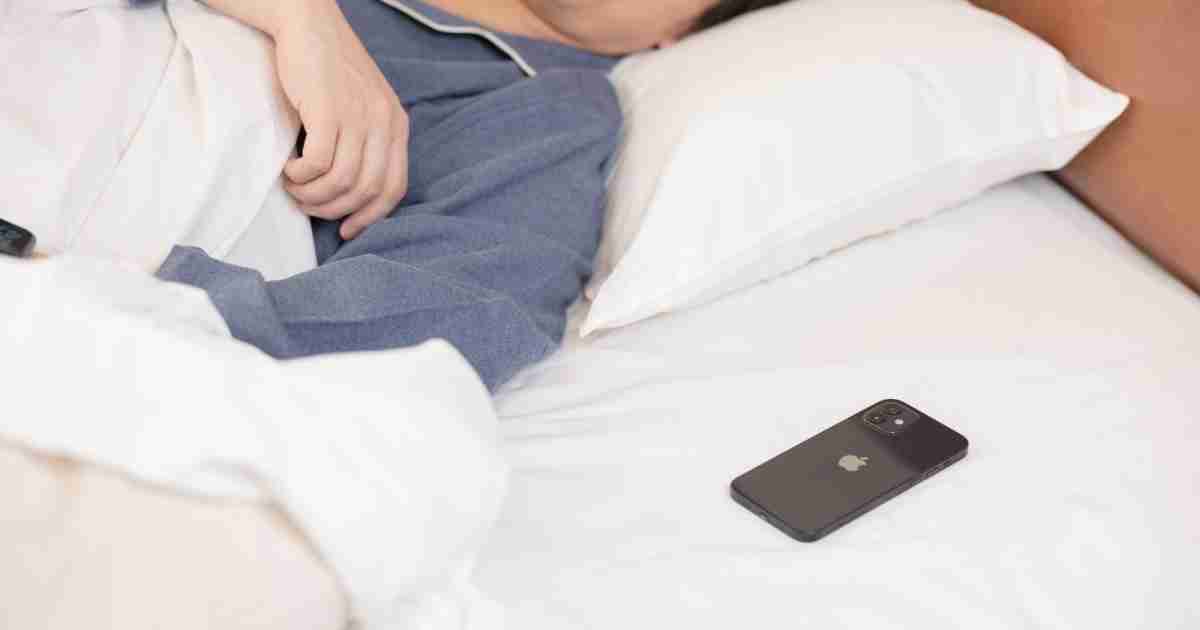 今後の参考に…！「ビジネスホテルの忘れ物」ランキングが発表→充電器にスマホ、大切なアクセサリーなどがランクイン | Pouch［ポーチ］
