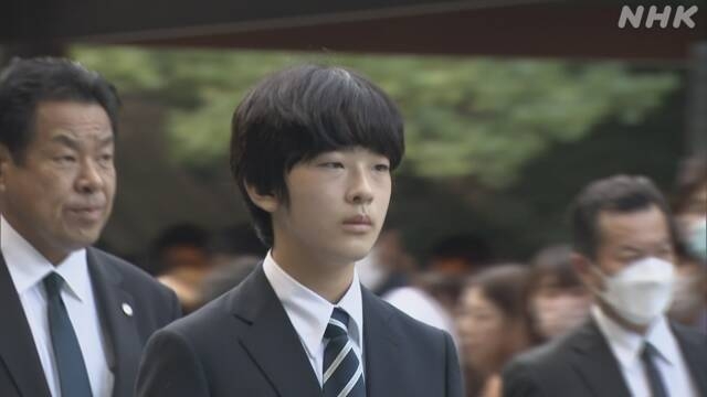 悠仁さま 初めてお一人で伊勢神宮に参拝 | NHK | 皇室