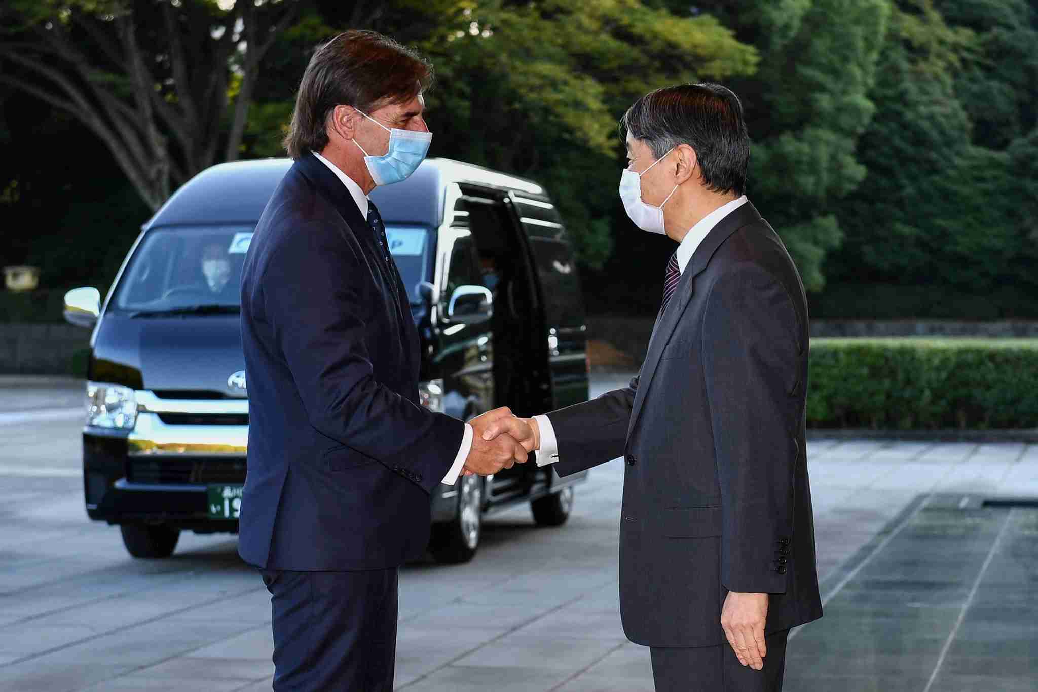 天皇陛下、ウルグアイ大統領と会見（ＡＦＰ＝時事） - Yahoo!ニュース