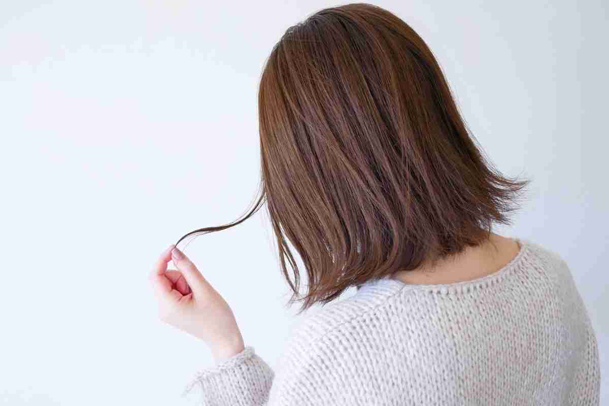 40代後半に自覚する「女性の薄毛・抜け毛」の実態調査 その原因と対策を医師が解説 | マネーポストWEB