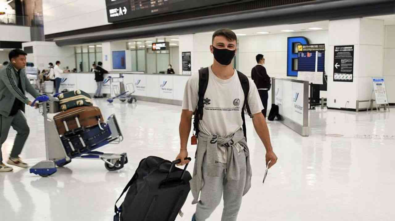 やっと日本に 空港に多くの外国人 - Yahoo!ニュース