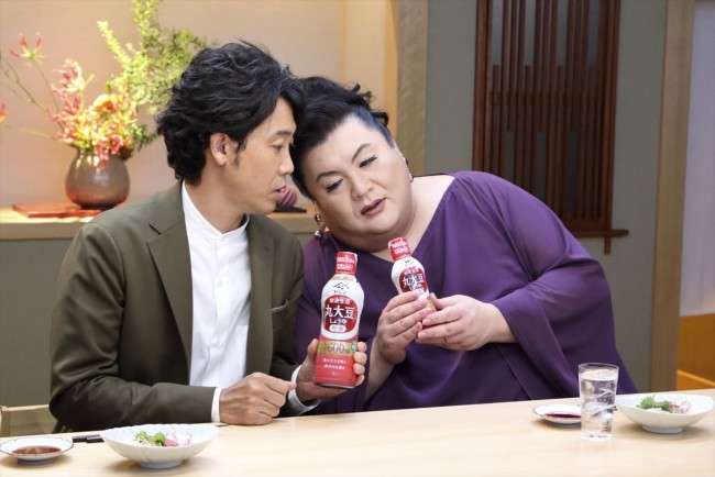大泉洋＆マツコ・デラックス、昭和歌謡調のデュエット披露　CMで念願の初共演