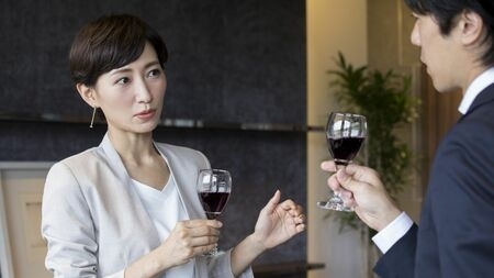 結婚相手に「容姿」を求める女性が過去最高の現実、男性は女性に何を求めている？