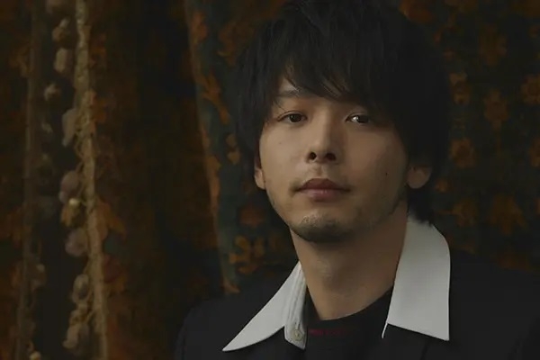 中村倫也“ヒゲ生かし”で登場「休みの日はヒゲを剃らないんです」